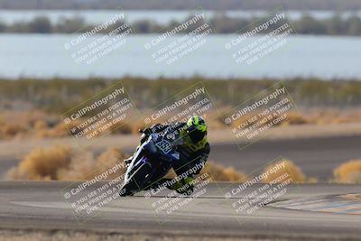 media/Dec-18-2022-SoCal Trackdays (Sun) [[8099a50955]]/Turn 14 (940am)/